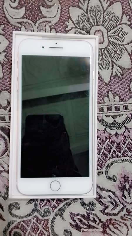 I phone 7 plus 128 gb pta official approved rose gold i phone 7 + 6