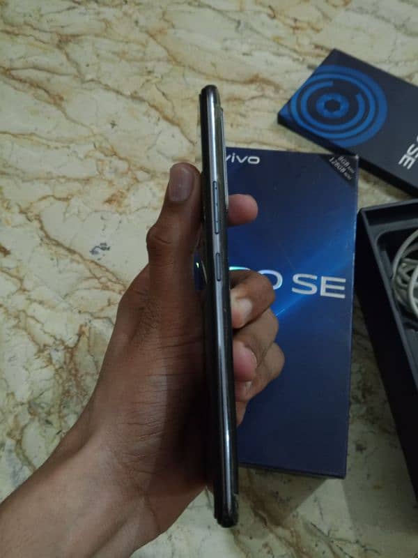 vivo v20 se complete box 5