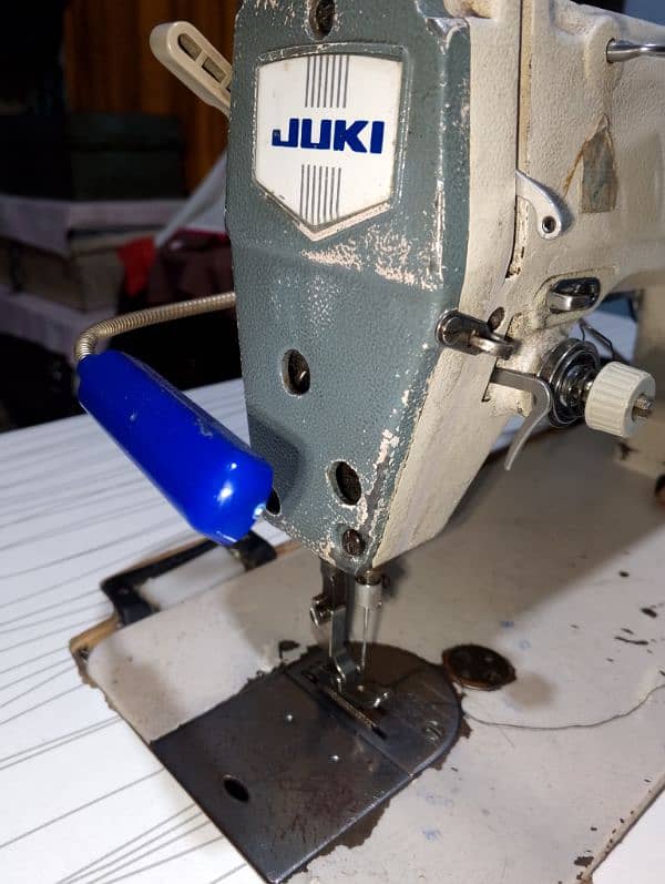 Juki Head With Table Stand 0