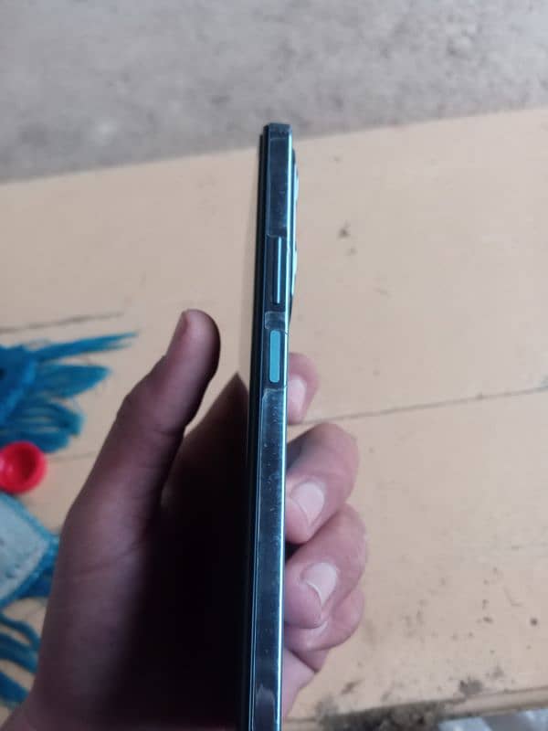 INFINIX HOT 40 2