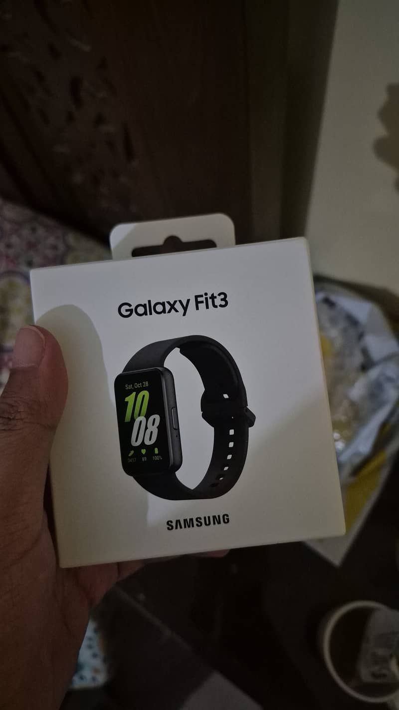 Samsung Galaxy Fit 3 available for sale. New unused 1