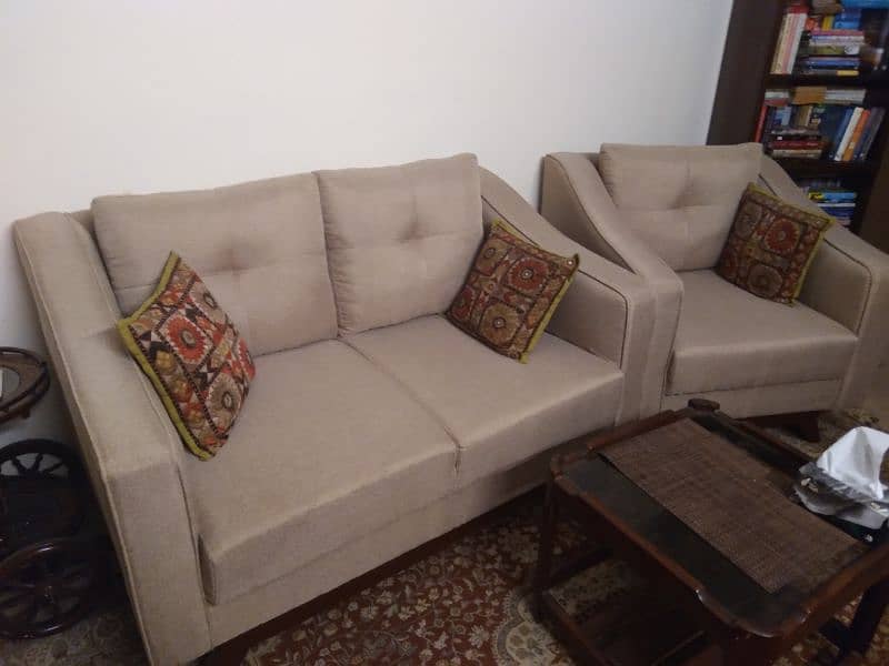 7 seater sofa 0