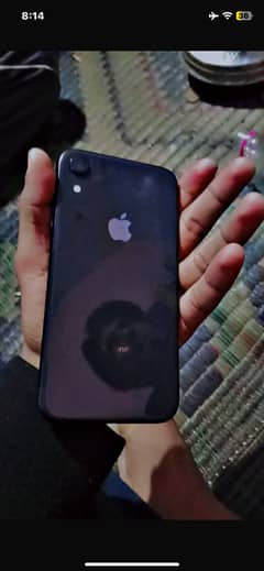 Apple iPhone XR