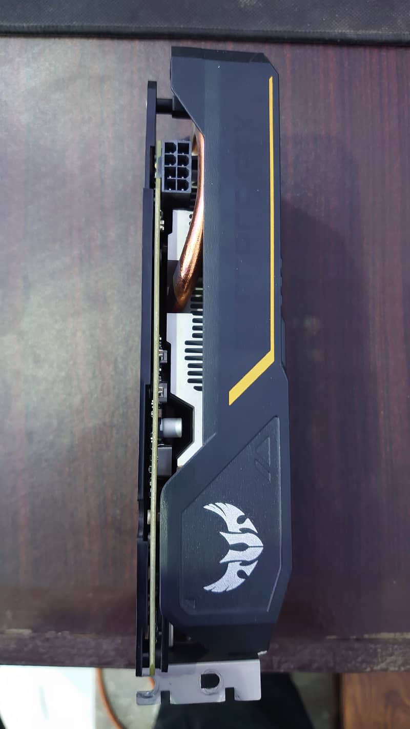 Asus Tuf 1660 ti 6gb 10/10 8