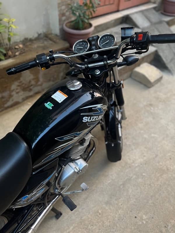 SUZUKI GS150 2021 5