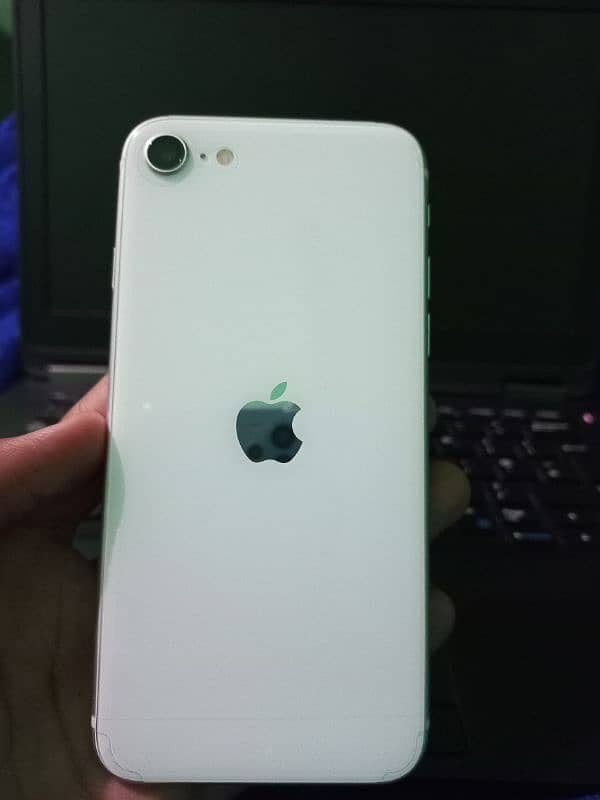 Iphone SE mint condition dual sim PTA approved 1