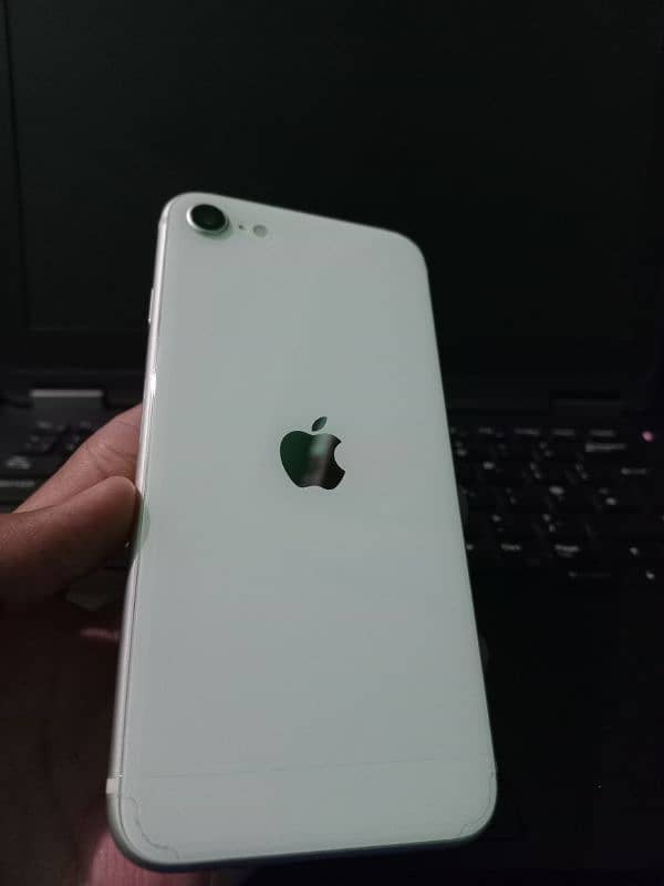 Iphone SE mint condition dual sim PTA approved 2