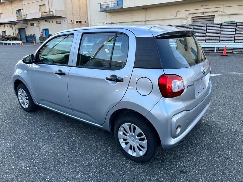 Toyota Passo X S 2021 13