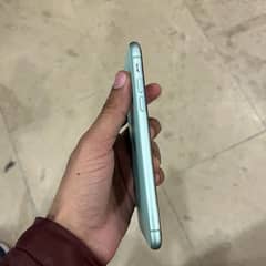 iphone 11 lush condition factory unlock 64 gb