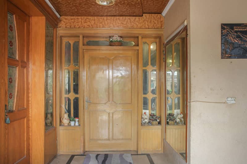 2 Kanal Double Storey Double Unit Luxury House For SALE In Johar Town 17