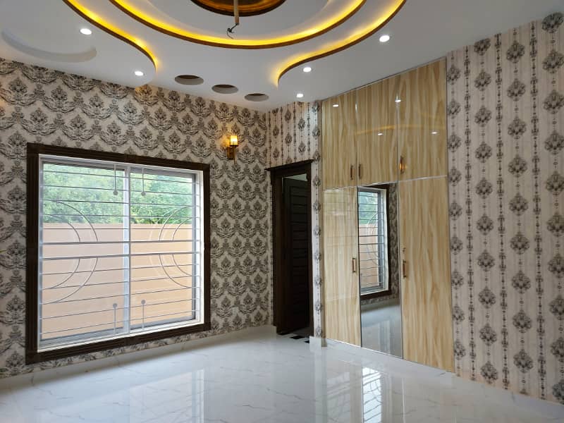 10 Marla Brand New House For Sale In Gulshan E Lahore On 50 Ft Road 22