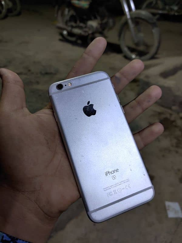 iPhone 6s 4