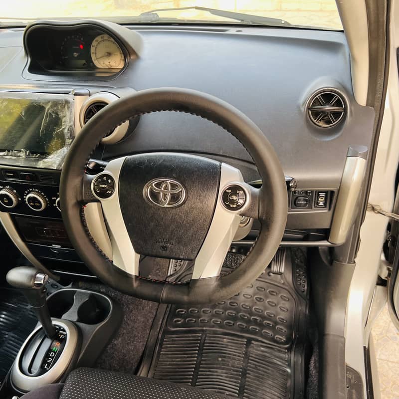 Toyota IST 2003 17