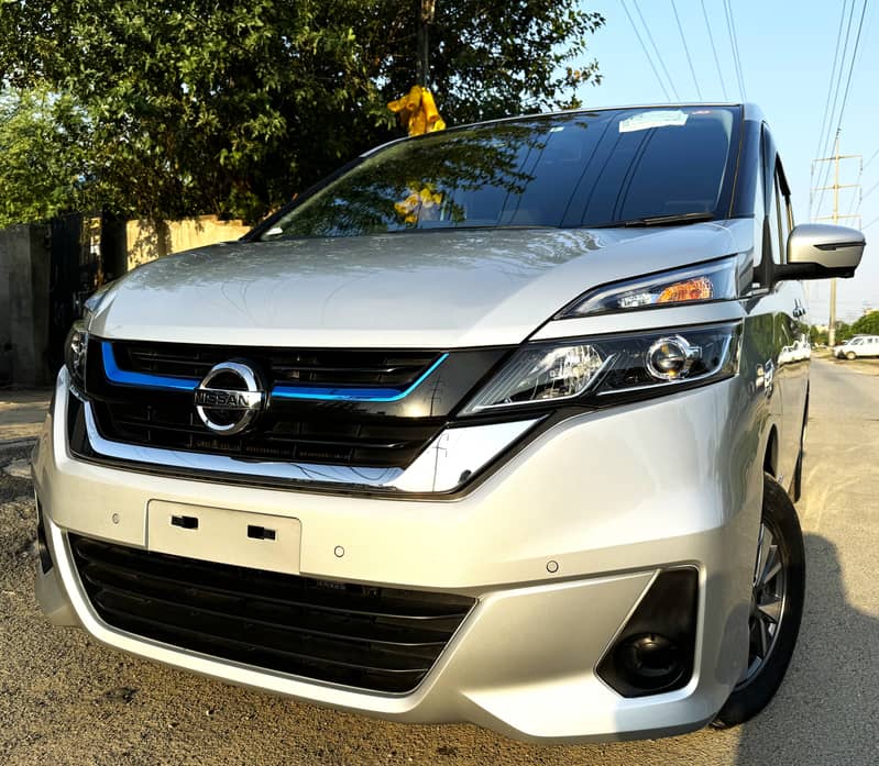 NISSAN SERENA XV (E-Power) VERIFIABLE AUCTION REPORT 1