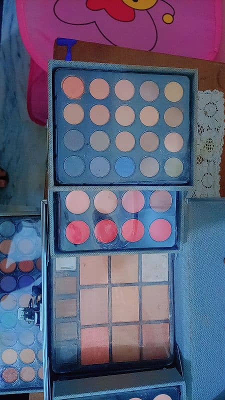 make up kit 4