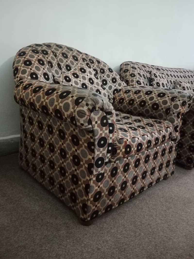 5 seater Sofa set 3