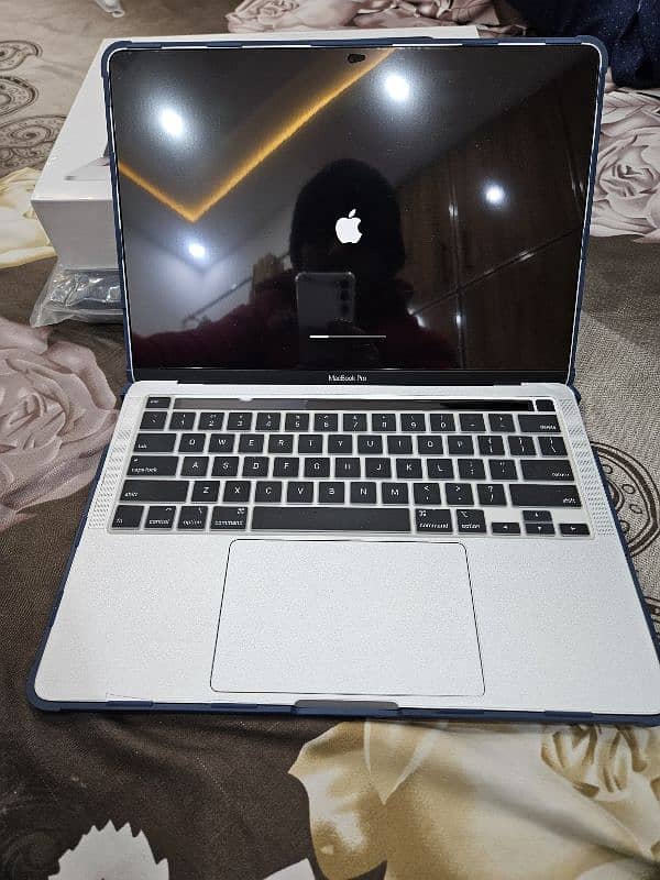 Apple MacBook Pro M2 Chip 6