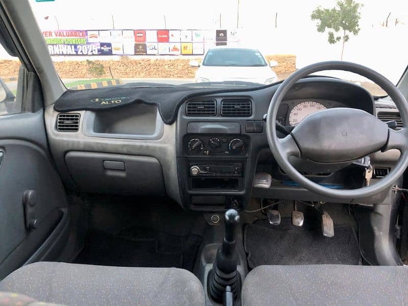 Suzuki Alto 2010 4