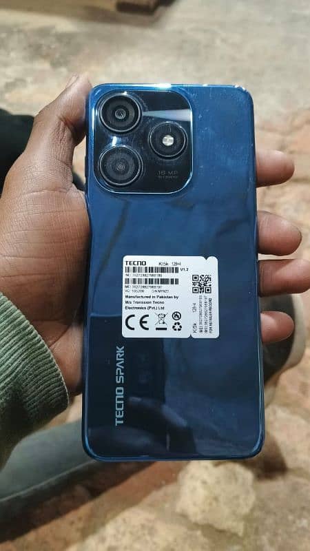 tecno spark 10c 4+4 ram 128 GB rom 0