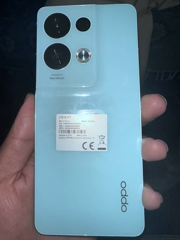 OPPO RENO 8 pro 5G 0