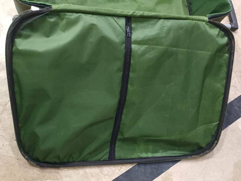 Gently 1 Time used Only Green Luggage Bag 6