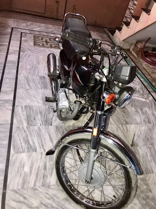 Honda 125 2024 unregistered urgent selll 5