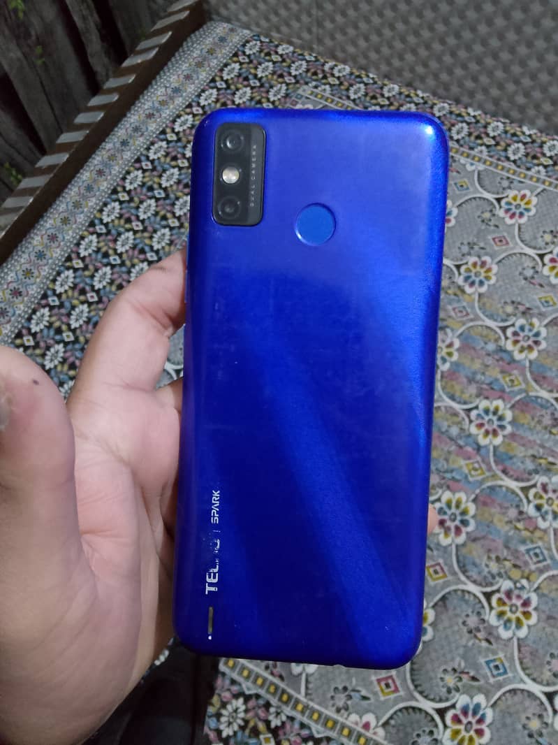 Tecno Spark Go 2