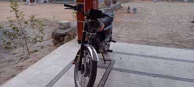 Honda 125 for sale black