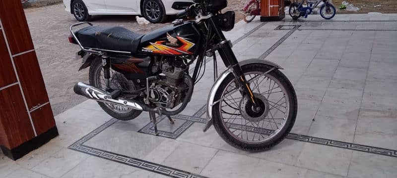 Honda 125 for sale black 2