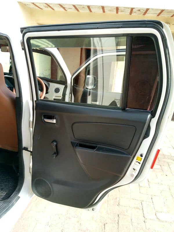 Suzuki Wagon R 2017 8