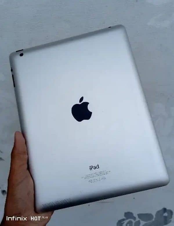 ipad 4 / 128gb 0