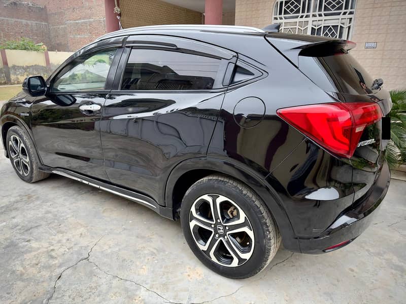 Honda Vezel z package 6