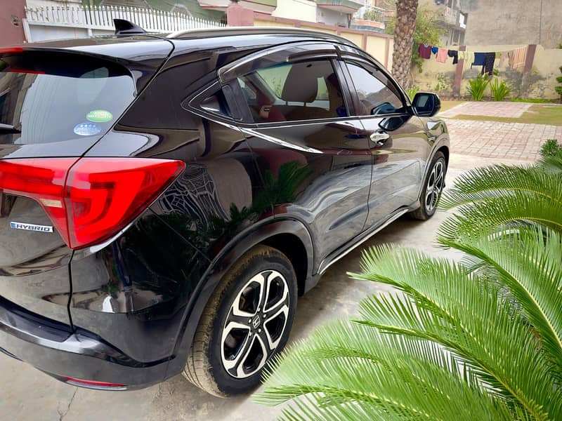 Honda Vezel z package 7