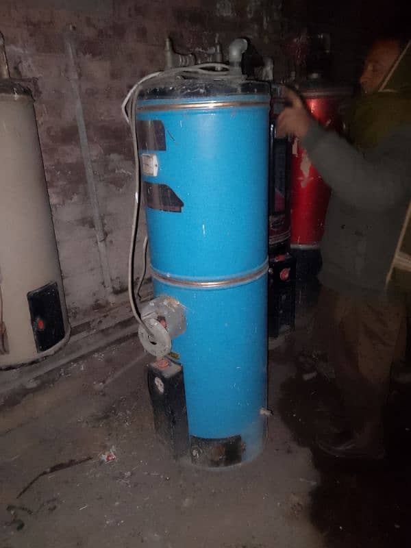 instan water gas and electric gyser 10/9.20litter 0