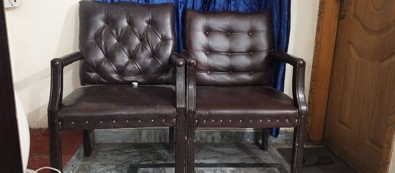 4 Single Seat Sofa set for Office 4500 Each Seat Rate 5