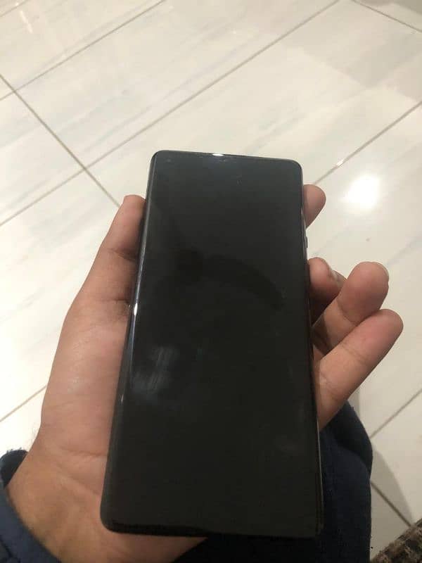 One plus 8 pro 1