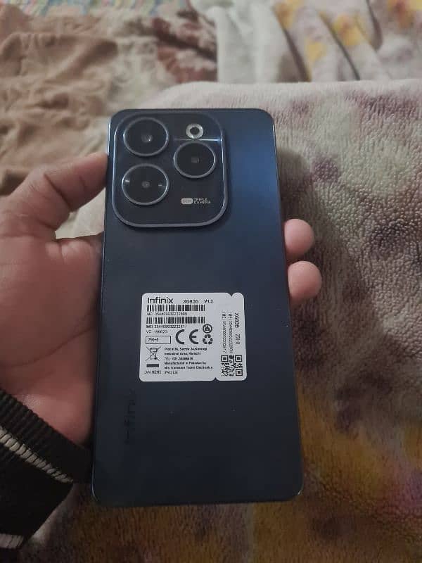 Infinix hot40. full box 16/256gb. condition 10/10 0