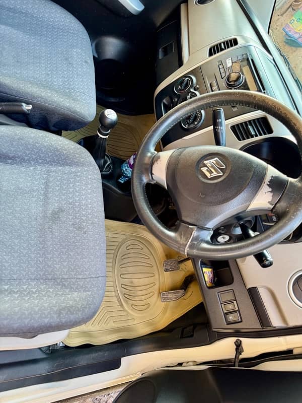 Suzuki Wagon R 2018 11