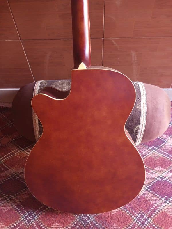 GUITAR 5