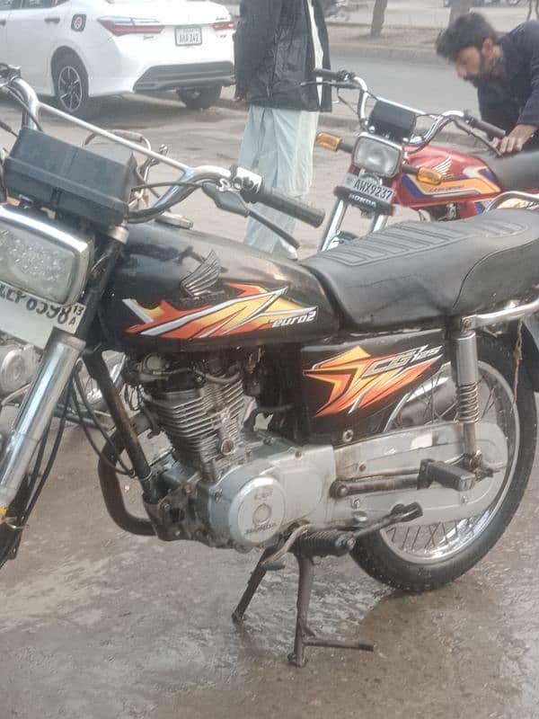 Honda Bike 125 cc for sale 0