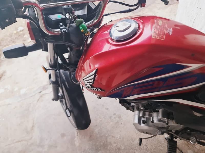 HONDA CB125F MODEL 2021 REGISTRD KARACHI GENUINE CONDTN BEST FUEL AVG 4