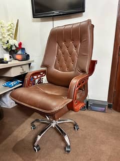 Used Office Chair, Work Chair, Table Chair – Gently Used