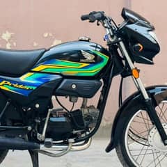 Honda Prider Model 2023 (Ph# 0*3*0*0*0*9*3*5*4*2*9)