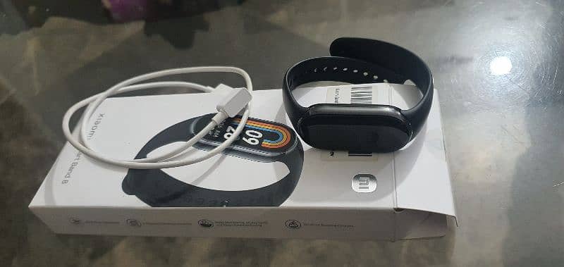 mi band 8 1