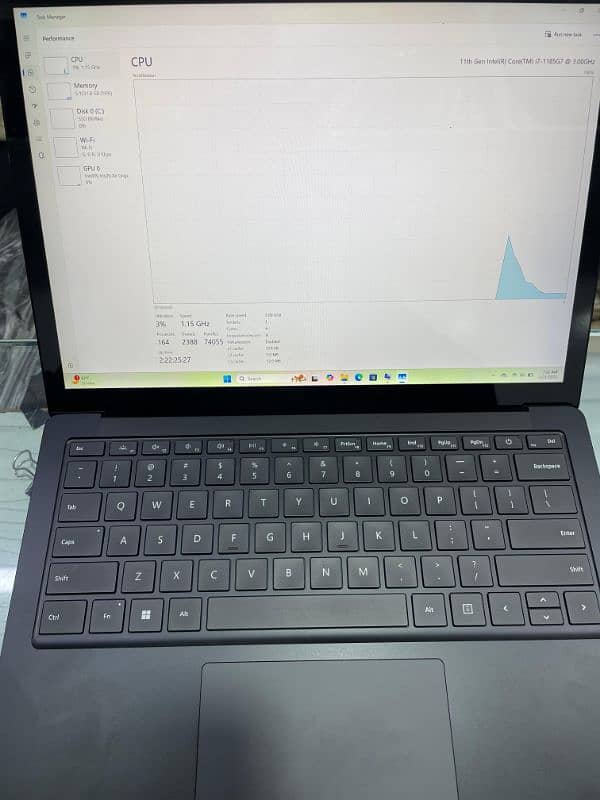 Surface Laptop 4 : Core i7 11th Gen : 32/1TB 9