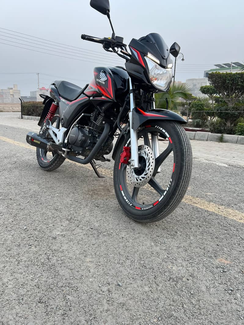 Honda CB 150F 2021 4