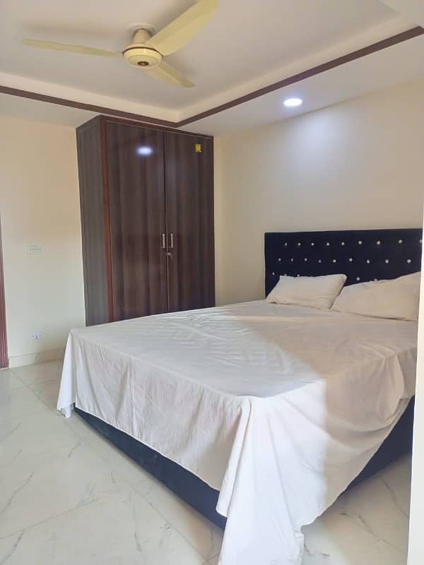 3bed furnished appartment for Rent in phase 7 7