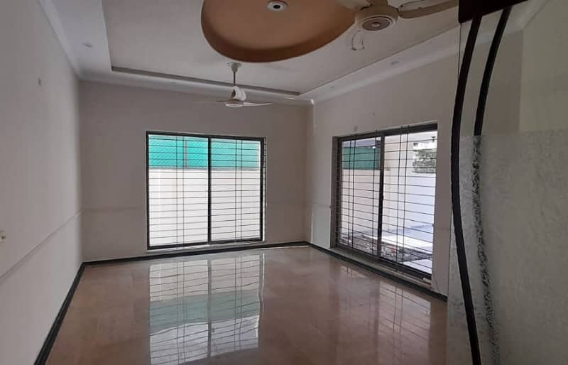 1 Kanal Full House Available Rent In DHA Phase 3 Lahore 0