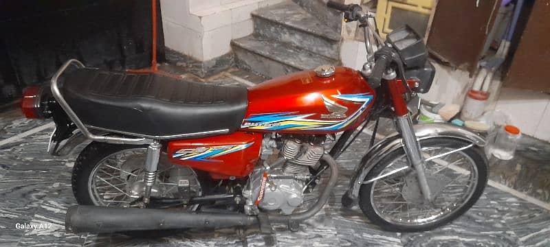 Honda 125 2018  For Sale Demand 125k All ok granted full janion 0