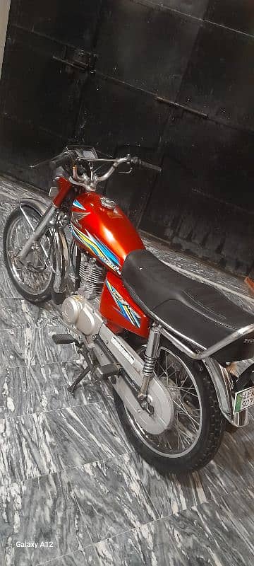 Honda 125 2018  For Sale Demand 125k All ok granted full janion 5